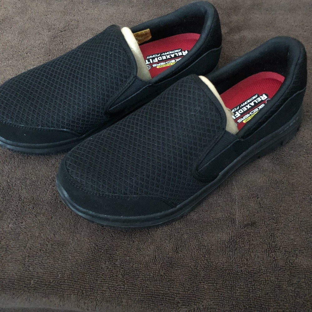 Sketchers Relaxed Fit